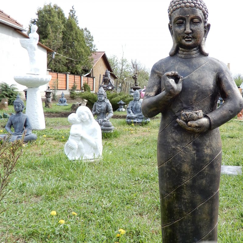 Mindent 'Is' kerti dekoráció 10